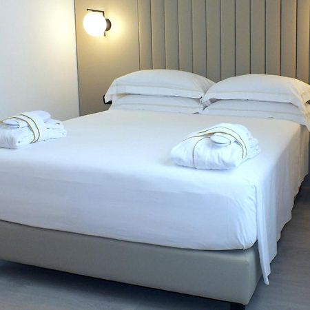 Bb Hotels Smarthotel Derose Floransa Dış mekan fotoğraf